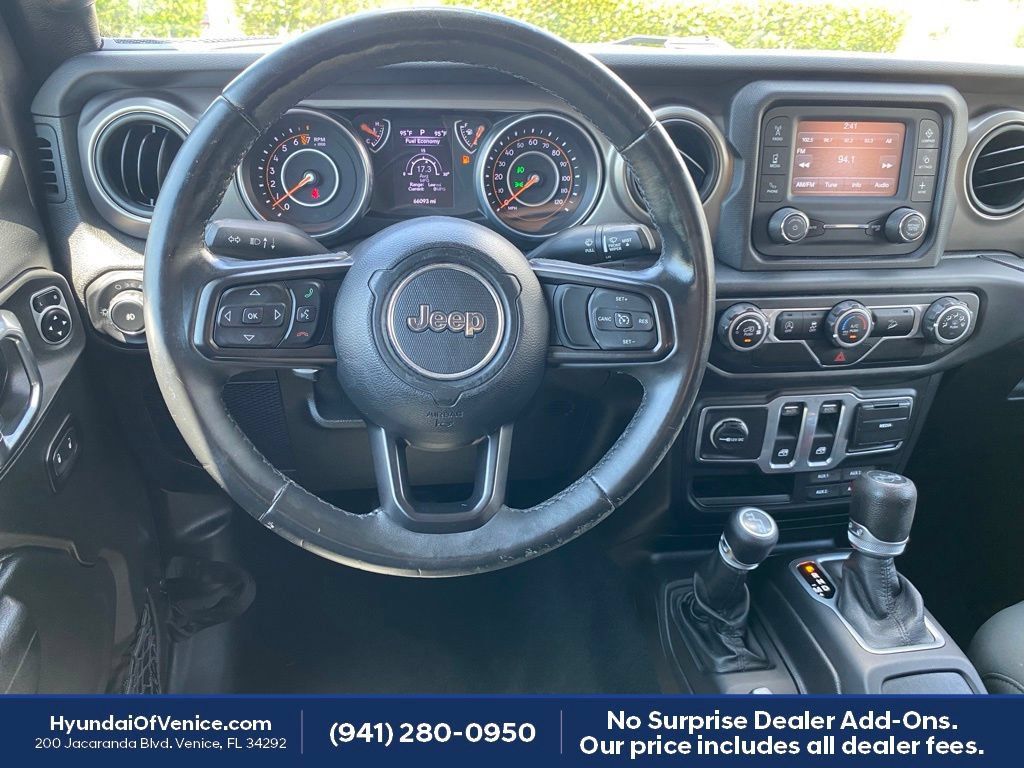 Used 2018 Jeep Wrangler Sport AWD/4WD image 3
