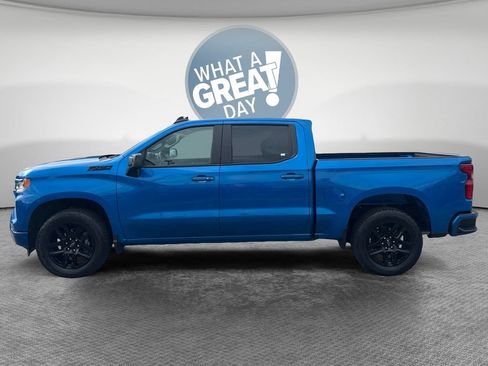 Used 2023 Chevrolet Silverado 1500 RST w/ Z71 Off-Road Package AWD/4WD image 7
