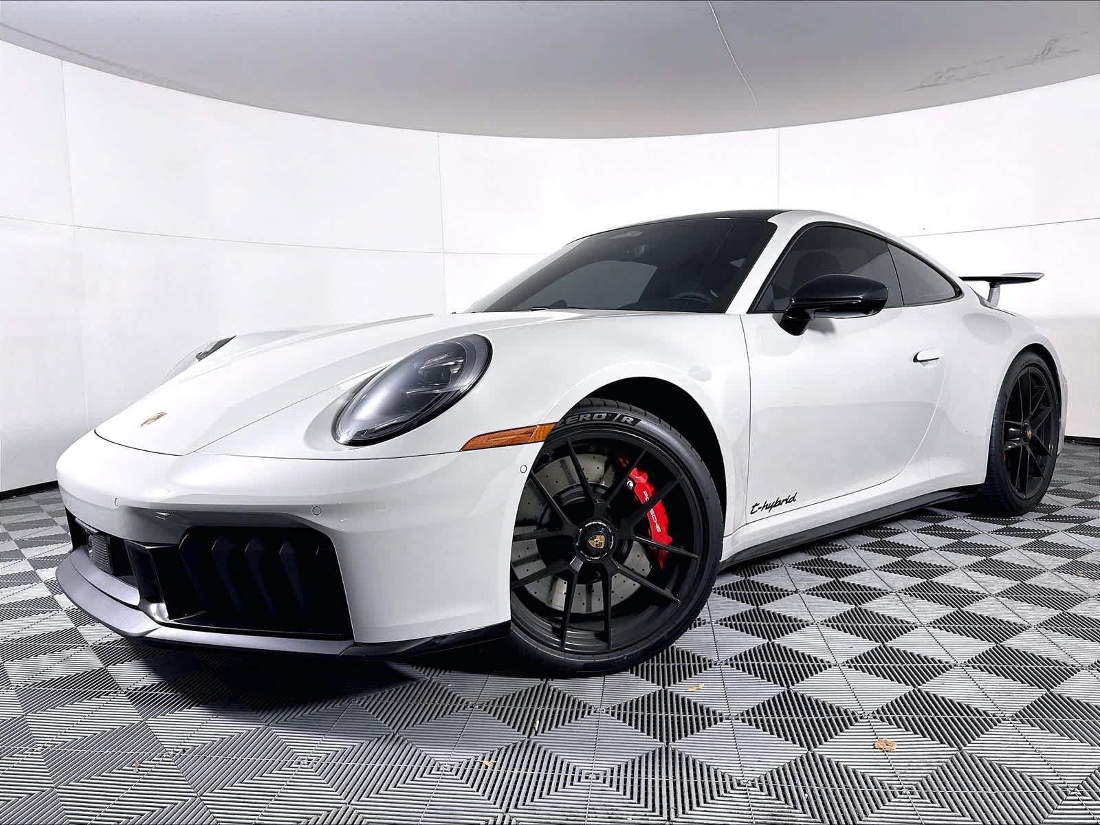 Used 2026 Porsche 911 Carrera GTS RWD image 1