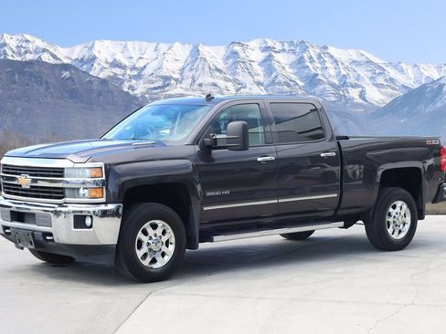 Used 2015 Chevrolet Silverado 3500 LTZ w/ Duramax Plus Package AWD/4WD image 2