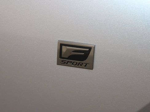 Used 2024 Lexus IS 500 RWD image 12