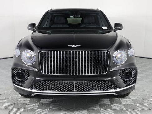 Certified 2023 Bentley Bentayga Extended Wheelbase image 7