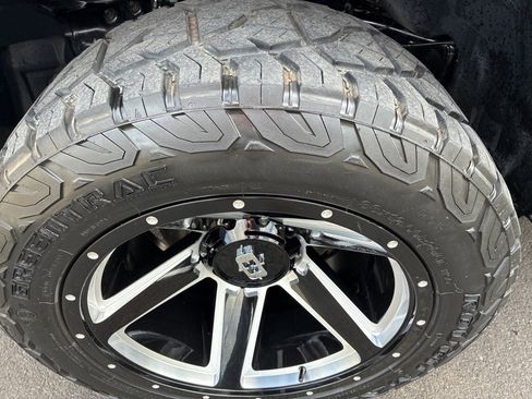 Used 2020 RAM 1500 Limited image 12