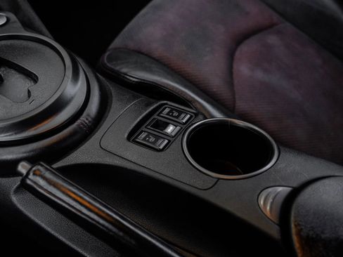 Used 2020 Nissan 370Z Coupe image 26