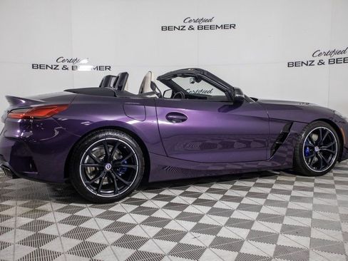 Used 2023 BMW Z4 M40i w/ Premium Package image 9