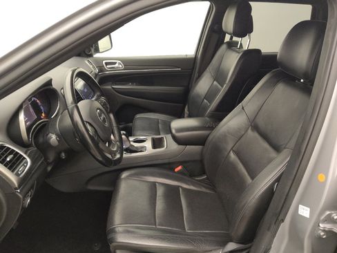 Used 2020 Jeep Grand Cherokee Limited w/ Luxury Group II RWD image 17