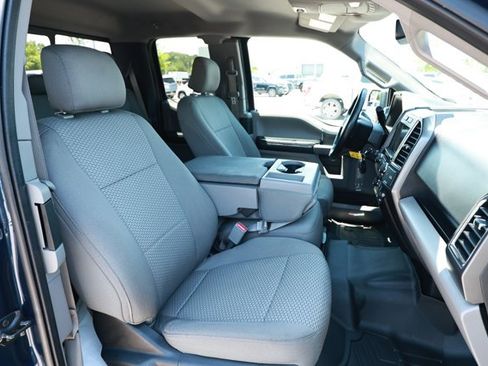 Used 2016 Ford F150 XLT w/ Equipment Group 302A Luxury AWD/4WD image 30
