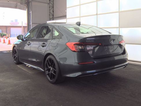 Used 2024 Honda Civic Sport image 8