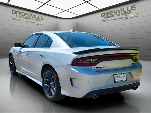 Used 2023 Dodge Charger R/T w/ Blacktop Package image 4