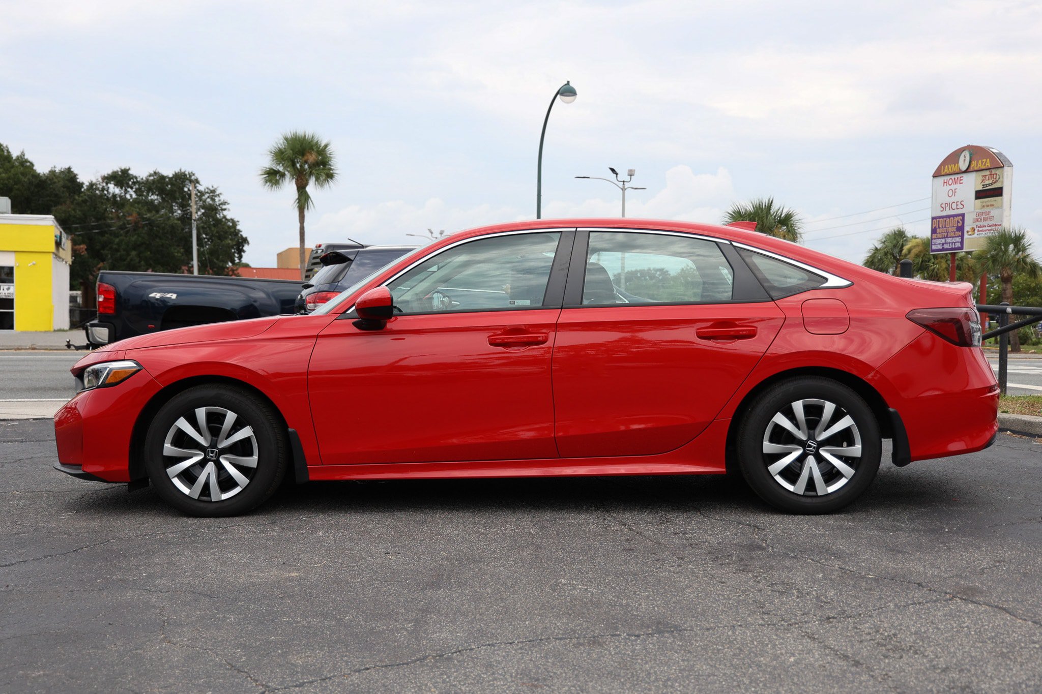 Used 2025 Honda Civic LX image 4