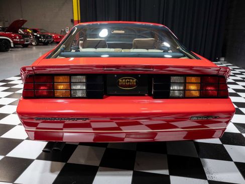Used 1989 Chevrolet Camaro IROC-Z image 24