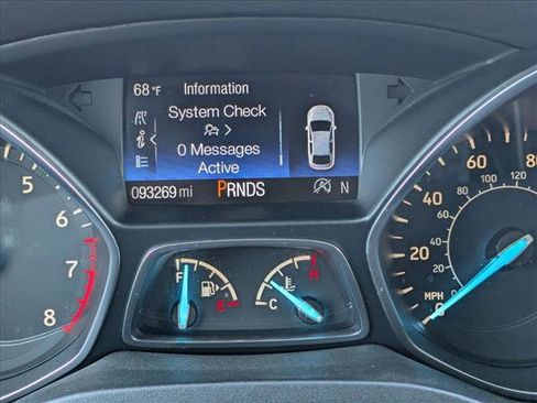 Used 2018 Ford Escape SE image 11