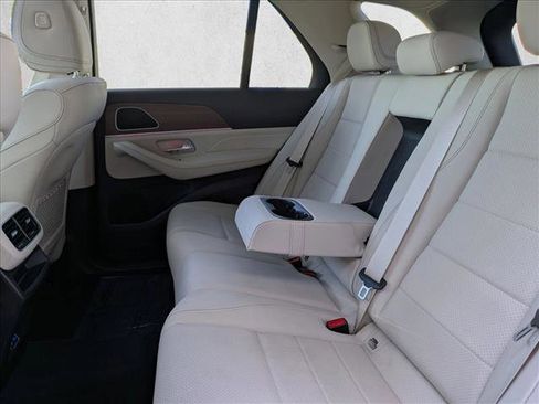 Certified 2025 Mercedes-Benz GLE 350 4MATIC image 22