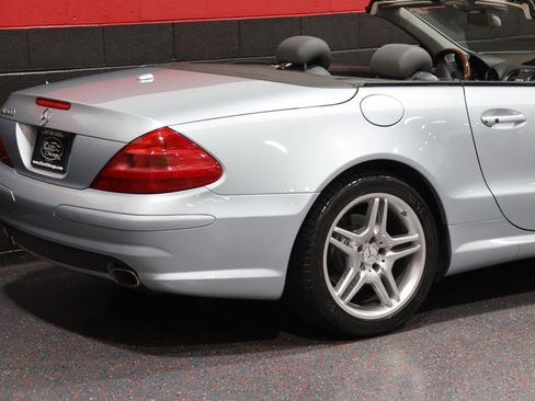 Used 2006 Mercedes-Benz SL 500 image 9