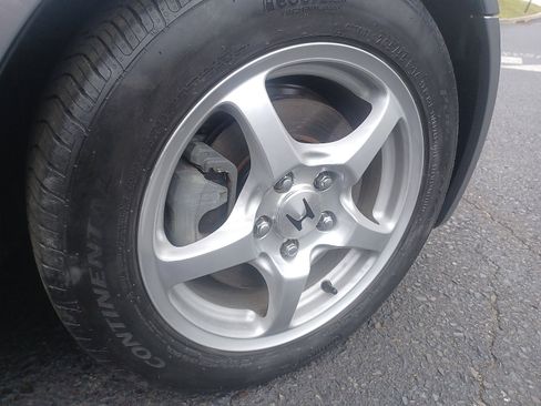 Used 2001 Honda S2000 image 21