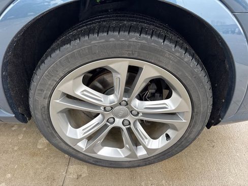 Used 2016 Audi Q3 2.0T Prestige w/ Prestige Package image 19