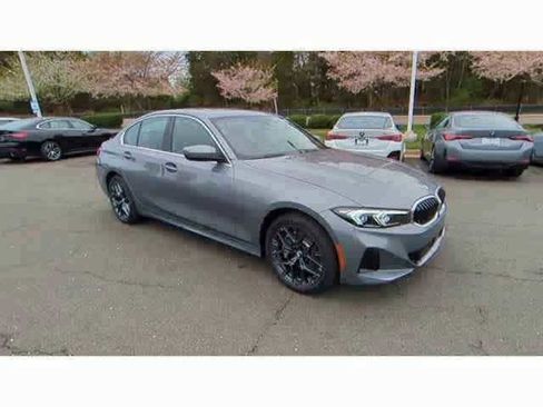 Used 2025 BMW 330i xDrive Sedan w/ Premium Package image 71