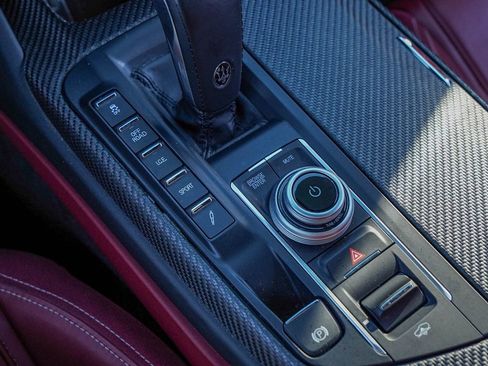Certified 2022 Maserati Levante Modena S AWD/4WD image 24