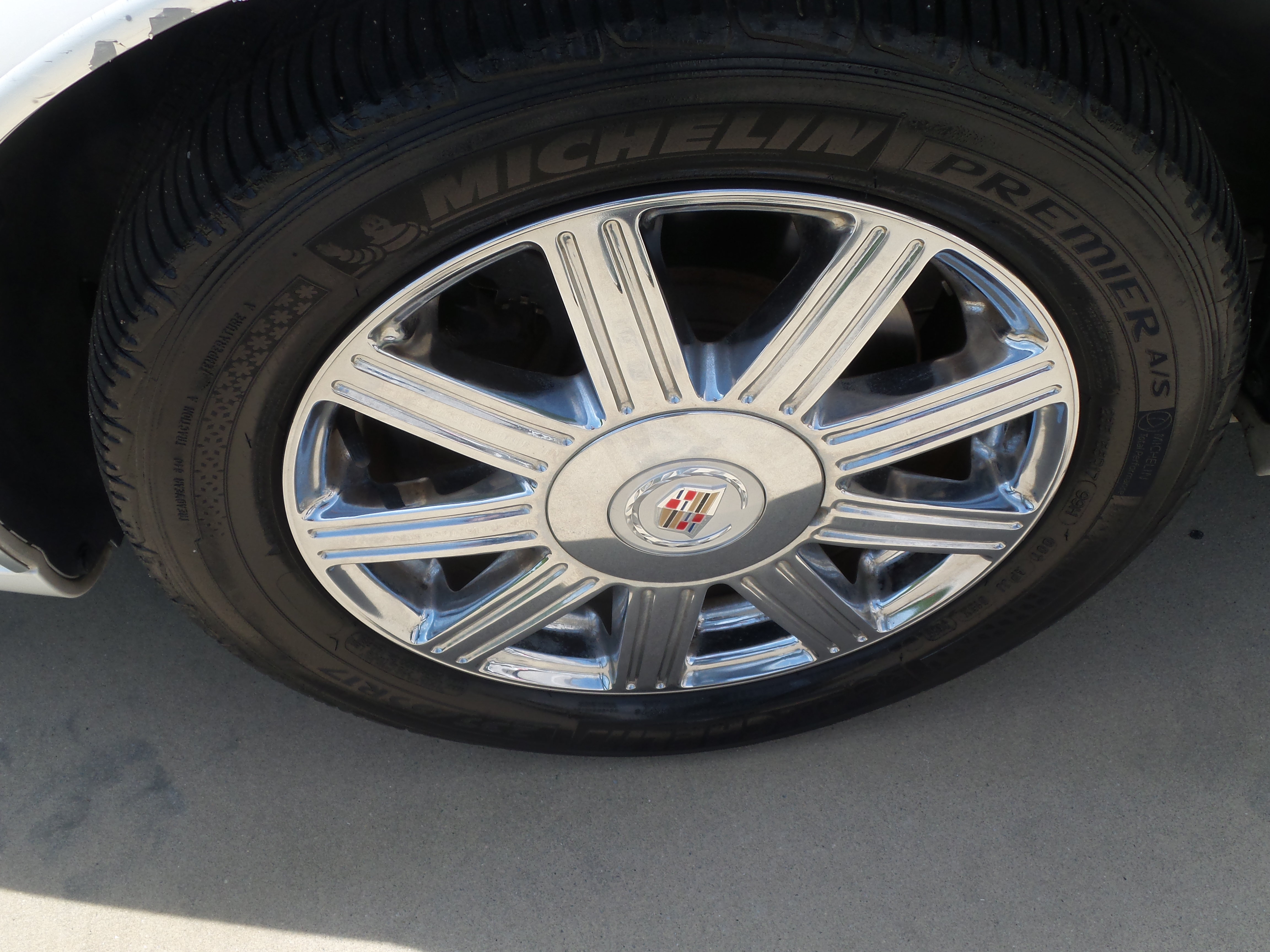 Used 2008 Cadillac DTS FWD image 6