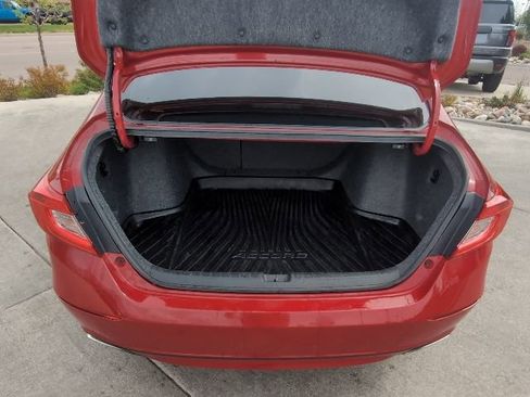 Used 2018 Honda Accord Sport image 26