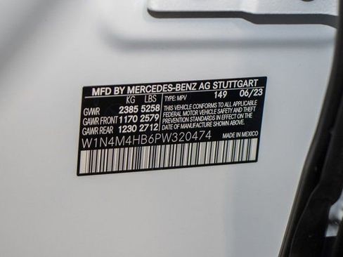 Certified 2023 Mercedes-Benz GLB 250 4MATIC image 26