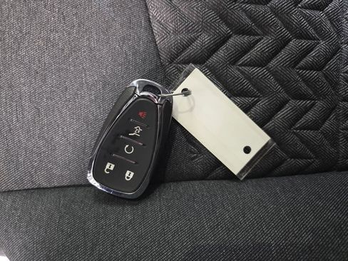 Used 2024 Chevrolet Equinox LT w/ LPO, Floor Liner Package AWD/4WD image 34