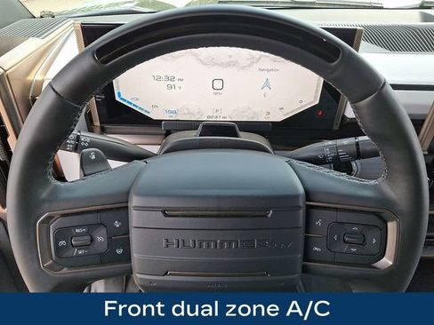 Used 2025 GMC Hummer EV 3X AWD/4WD image 4