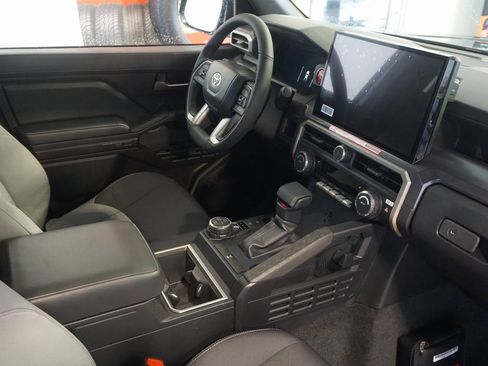 New 2026 Toyota Tacoma TRD Off-Road image 25