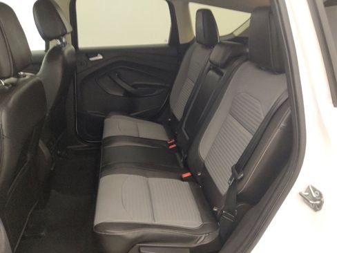 Used 2017 Ford Escape SE w/ Equipment Group 201A image 18