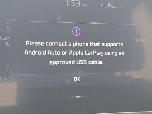 Used 2023 Kia Sportage EX image 4