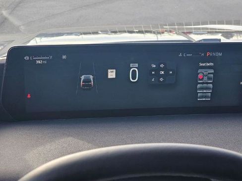 Certified 2025 Ford Expedition Max Platinum image 18