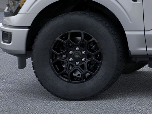 New 2026 Ford F150 XLT w/ XLT Black Appearance Package image 19