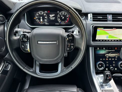 Used 2018 Land Rover Range Rover Sport HSE Dynamic image 14
