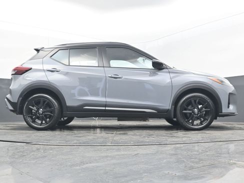 Certified 2024 Nissan Kicks SR w/ SR Premium Package image 28