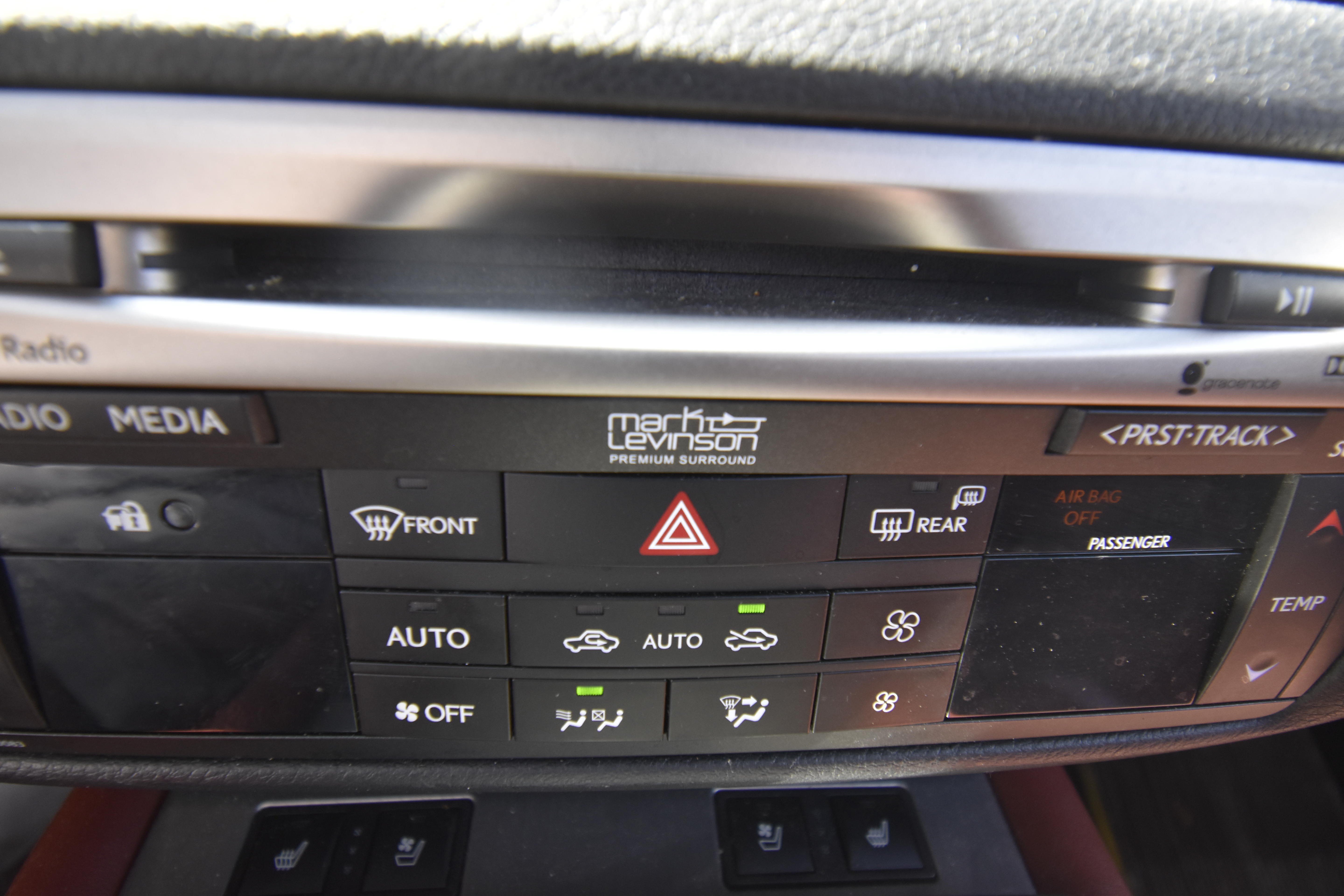 Used 2013 Lexus LS 460 w/ F-Sport Pkg RWD image 12
