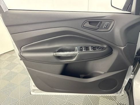 Used 2017 Ford Escape S FWD image 26