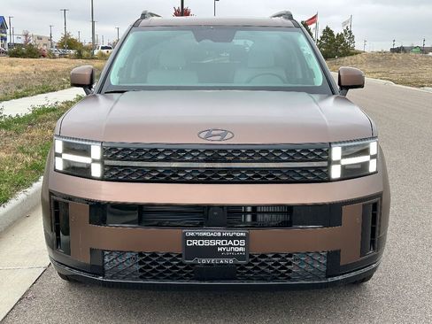 Used 2025 Hyundai Santa Fe Calligraphy image 2