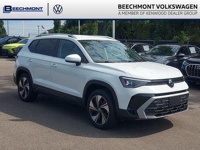 Certified 2025 Volkswagen Taos SE