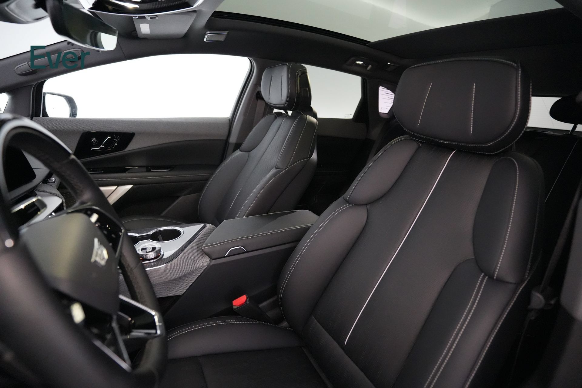 Used 2026 Cadillac Optiq Sport 2 w/ LPO, Floor Liner Package RWD image 4