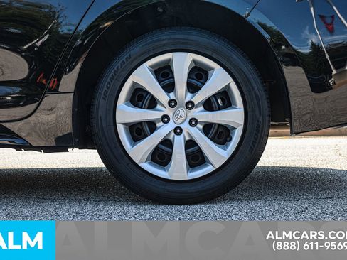 Used 2023 Toyota Corolla LE image 18