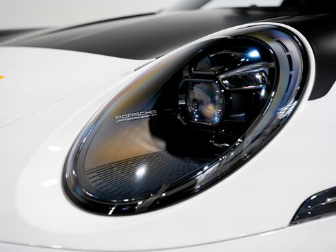 Used 2024 Porsche 911 Dakar image 39