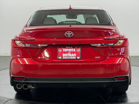 Used 2026 Toyota Camry SE w/ Convenience Package FWD image 11