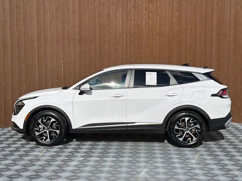 Used 2025 Kia Sportage EX image 14
