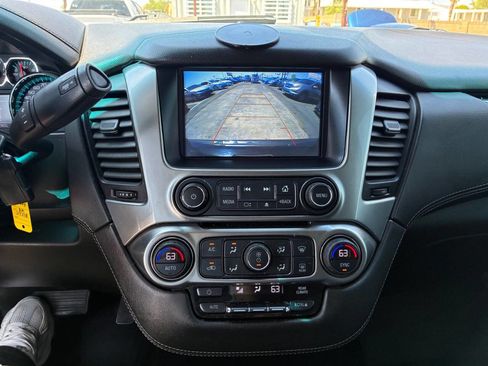 Used 2018 Chevrolet Tahoe 2WD image 18