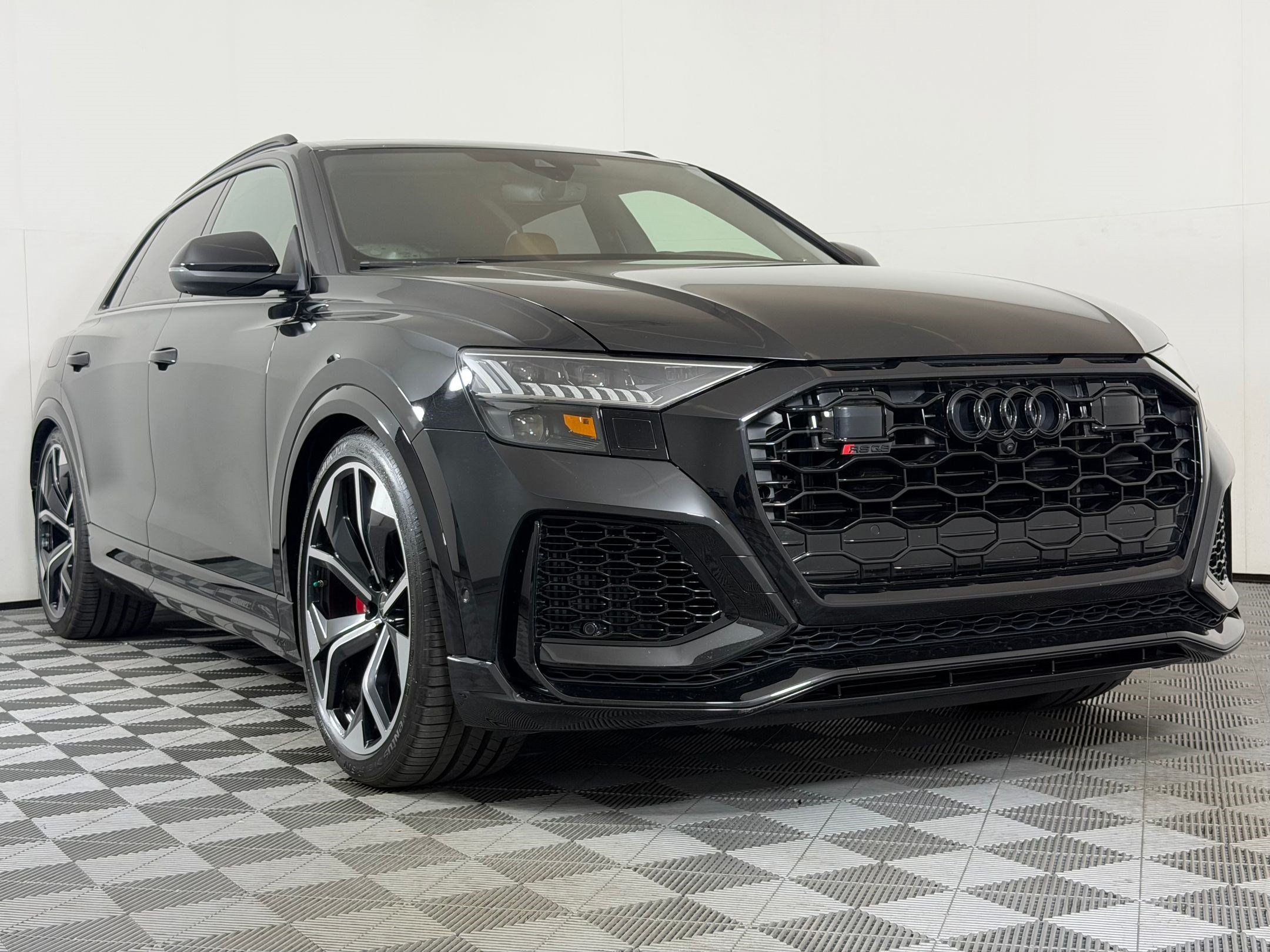 Used 2024 Audi RS Q8 w/ Black Optic Package AWD/4WD image 7
