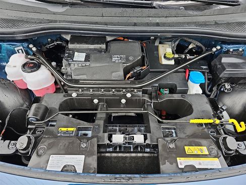 Certified 2023 Volkswagen ID.4 Pro image 29