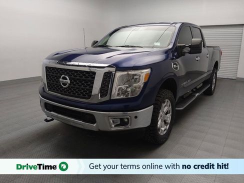 Used 2017 Nissan Titan SV image 1