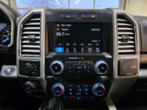 Used 2016 Ford F150 Lariat w/ Equipment Group 502A Luxury image 32