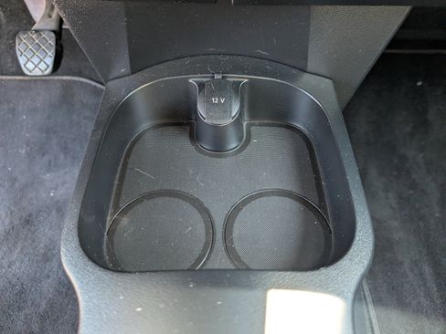 Used 2009 Volkswagen Beetle S image 14