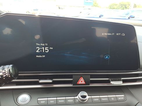 Certified 2024 Hyundai Elantra SEL FWD image 24